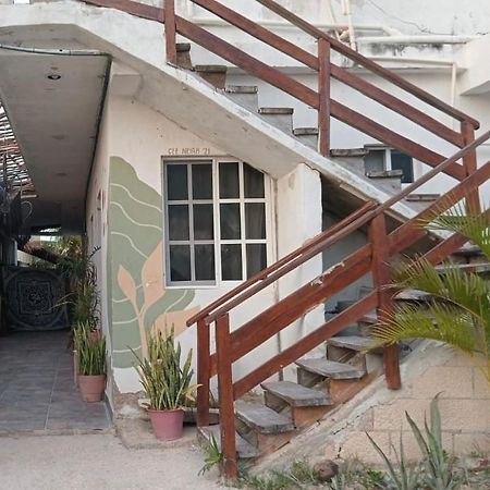 Hotel Departamentos Cerca De Ferry Holbox Exterior foto